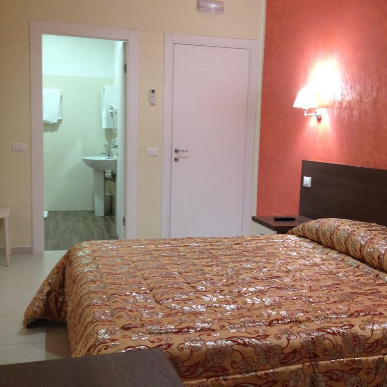 Tiburtina Guesthouse Rom Exterior foto